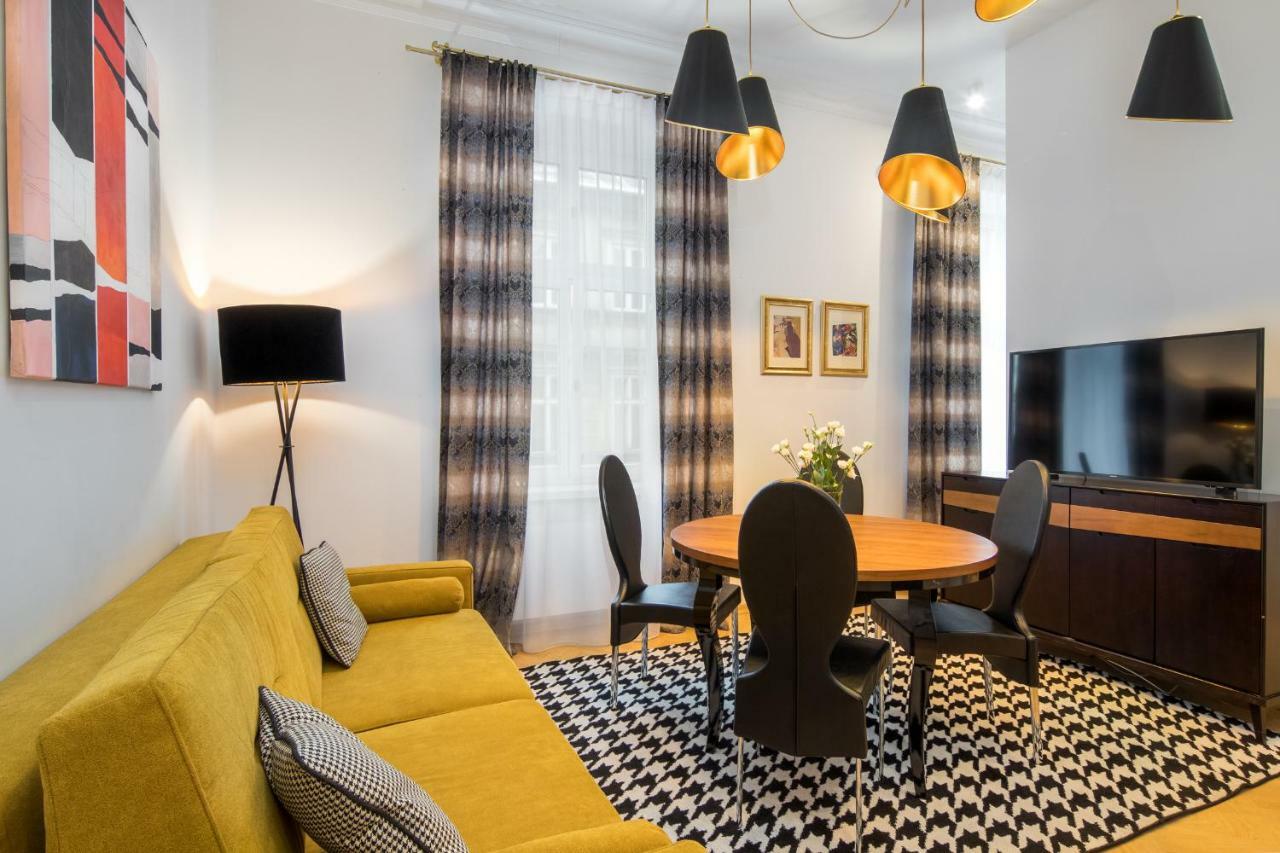 Apartments Zwierzyniecka A4You Krasków Eksteriør bilde